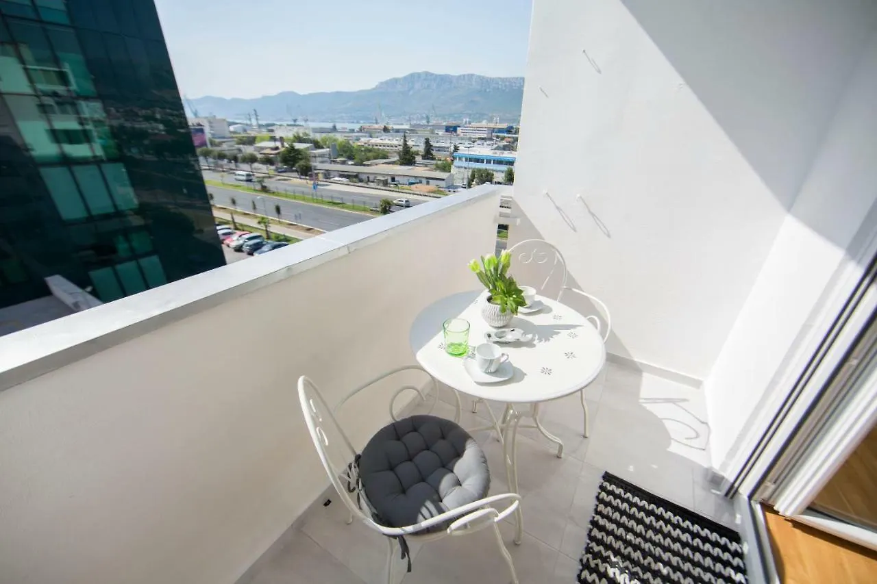 Cozy Apartment Split